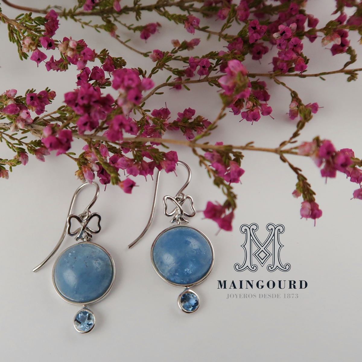 Pendientes aguamarina lazo